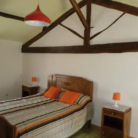 Holiday home Franmelie Valence-en-Poitou